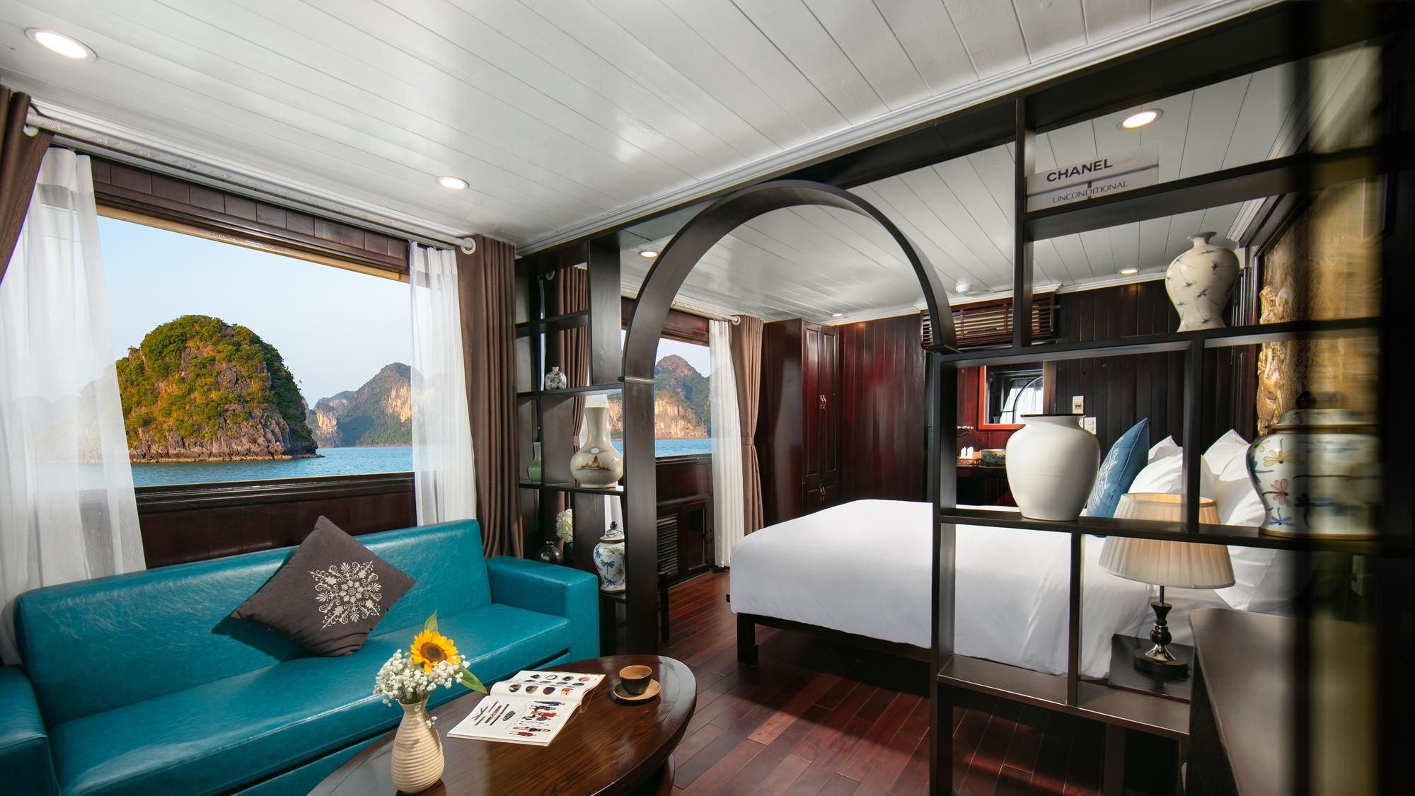 La Regina Classic Cruise in Halong and Lan Ha Bay Vietnam