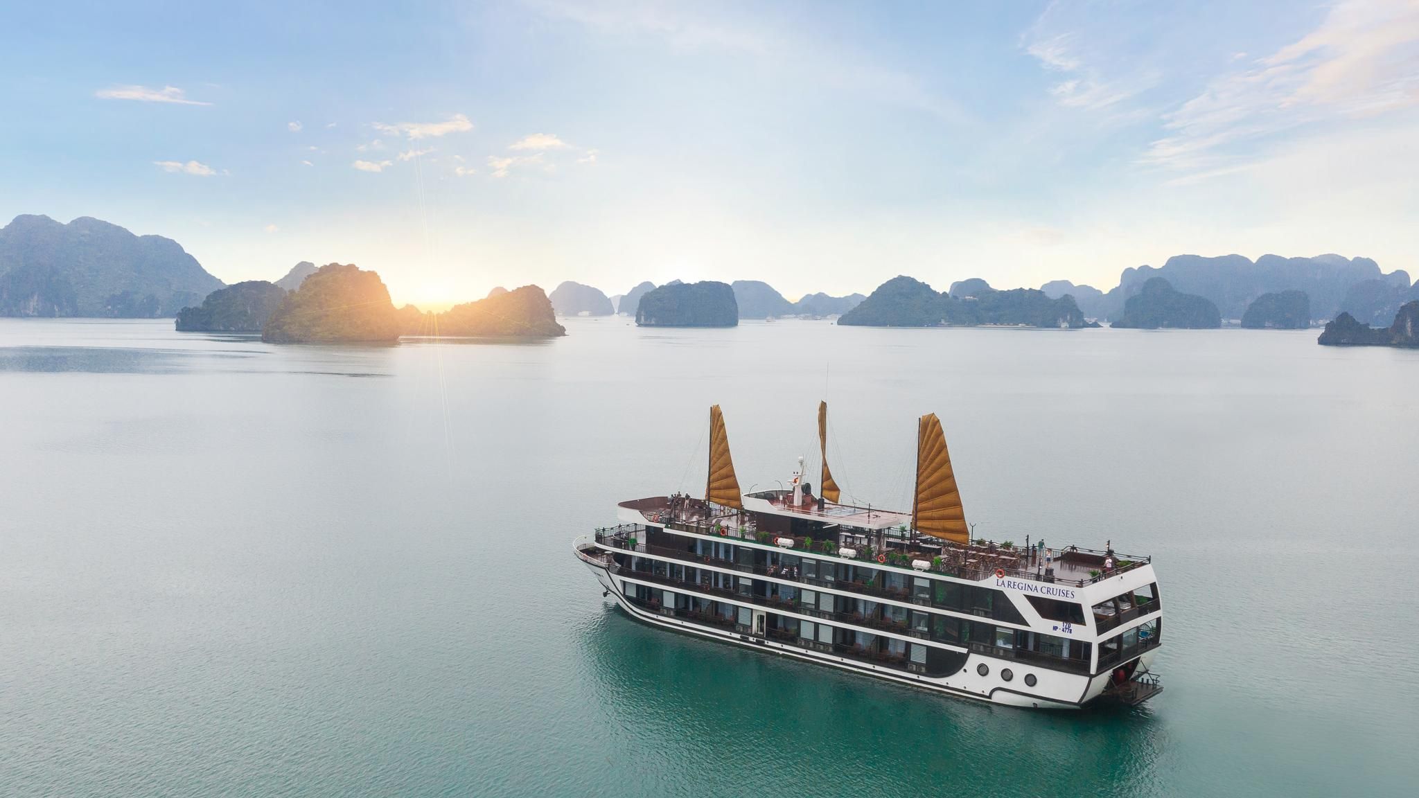 La Regina Legend Cruise in Halong and Lan Ha Bay Vietnam