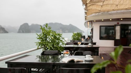 La Regina Royal Cruise in Halong and Lan Ha Bay Vietnam